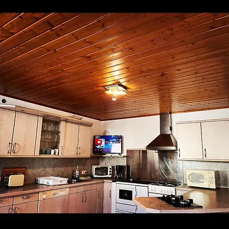 Apartment Monteurwohnung Naehe Bayreuth, Parken Frei, Wifi, Kueche *